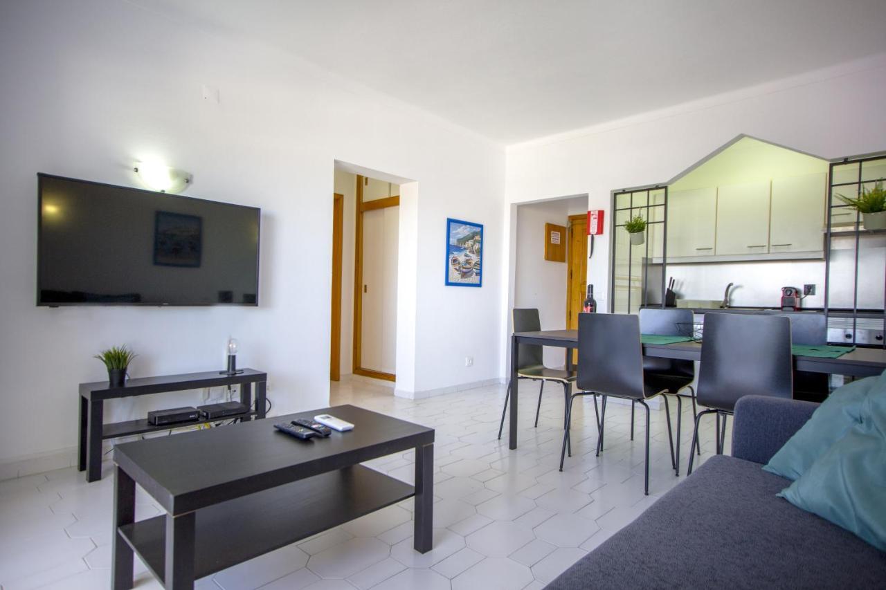 Sea View Apartment - 3 Swimming Pool & Fitness Albufeira Dış mekan fotoğraf