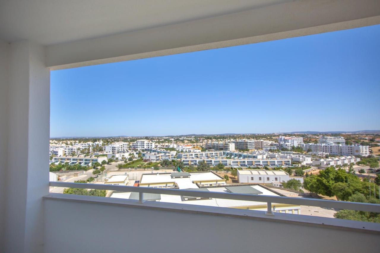 Sea View Apartment - 3 Swimming Pool & Fitness Albufeira Dış mekan fotoğraf